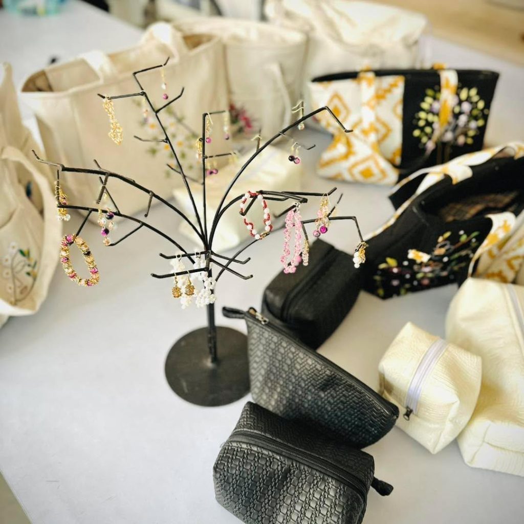 Fit Fashion Design Academy Accessories project image 1