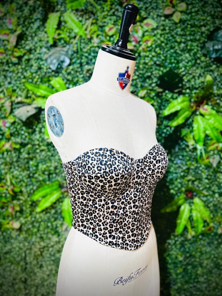 Fit Fashion Design Academy corset project image 27
