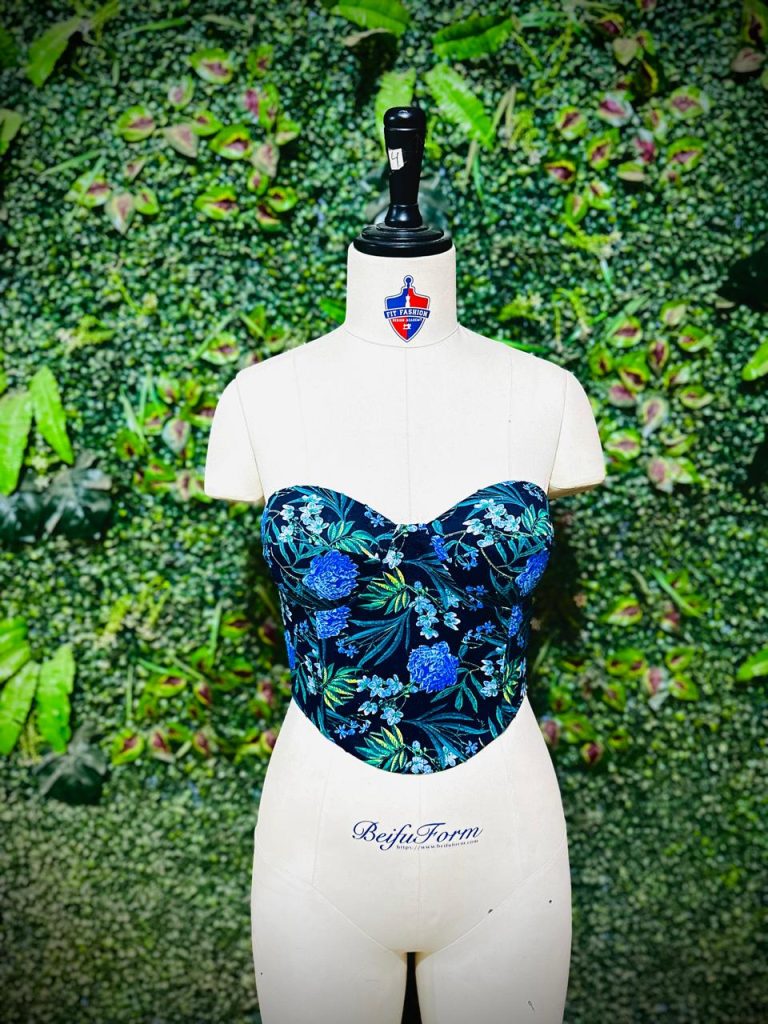 Fit Fashion Design Academy corset project image 34