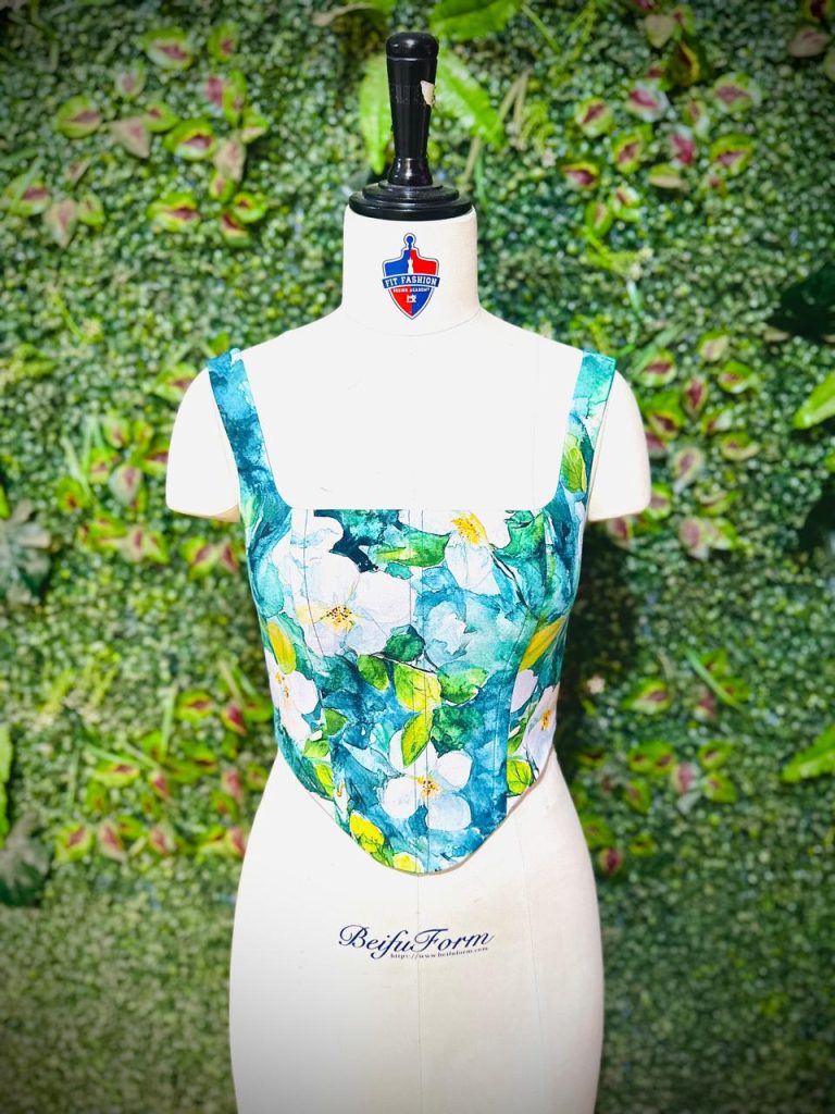 Fit Fashion Design Academy corset project image 46