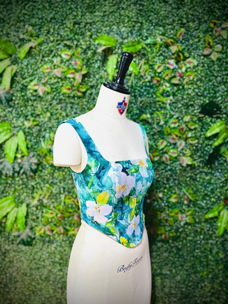 Fit Fashion Design Academy corset project image 47